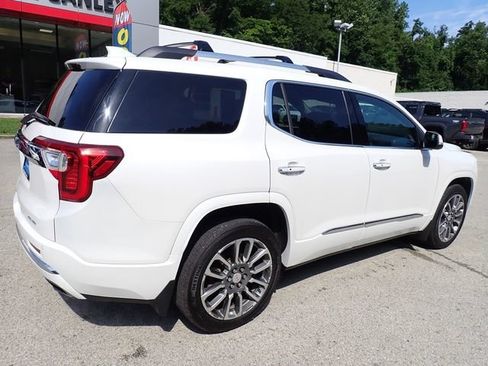 Used 2021 GMC Acadia Denali w/ GMC Pro Grade Package AWD/4WD image 4