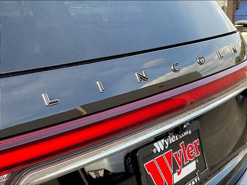 Used 2023 Lincoln Aviator Black Label Grand Touring AWD/4WD image 24