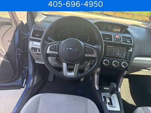 Used 2018 Subaru Forester 2.5i Premium AWD/4WD image 16