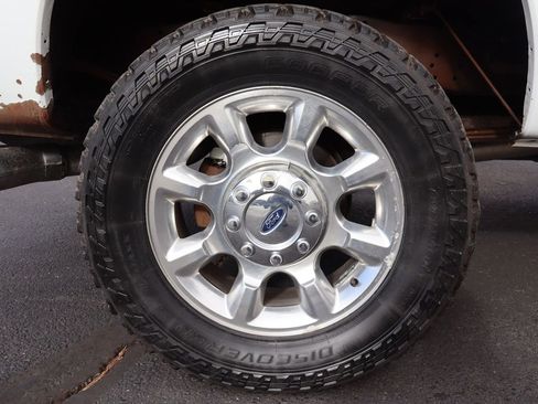 Used 2011 Ford F250 XLT w/ XLT Premium Pkg image 43