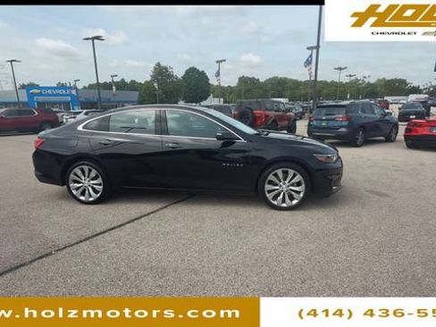 Certified 2018 Chevrolet Malibu Premier w/ Premier Sun and Wheel Package FWD image 10