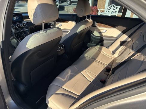 Used 2019 Mercedes-Benz C 300 Sedan image 13