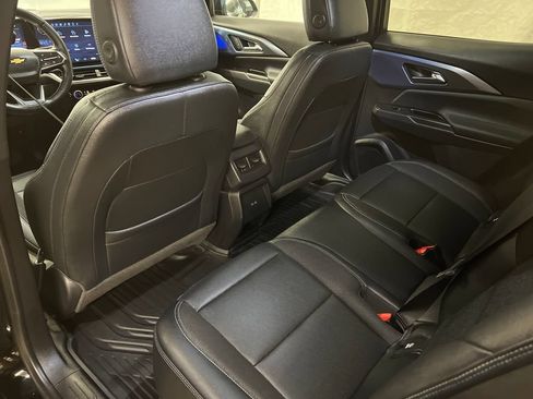 Used 2024 Chevrolet Equinox EV LT FWD image 33