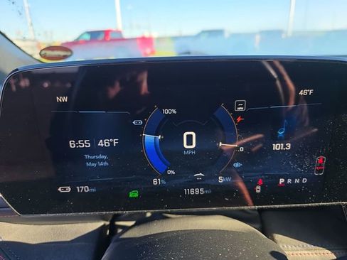 Certified 2025 Chevrolet Blazer EV RS AWD/4WD image 18