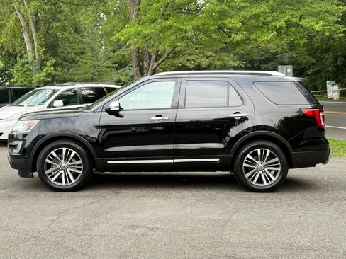 Used 2016 Ford Explorer Platinum AWD/4WD image 4