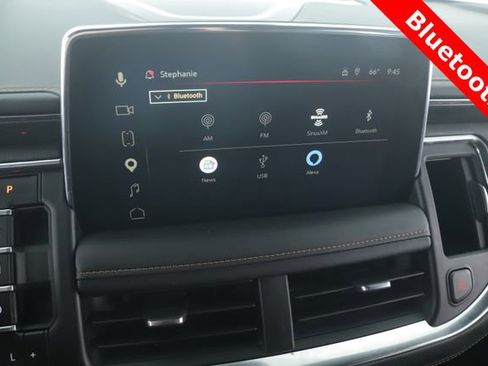 Used 2024 GMC Yukon AT4 w/ Technology Package image 25