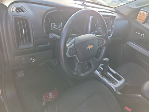 Used 2016 Chevrolet Colorado LT w/ Midnight Edition image 10