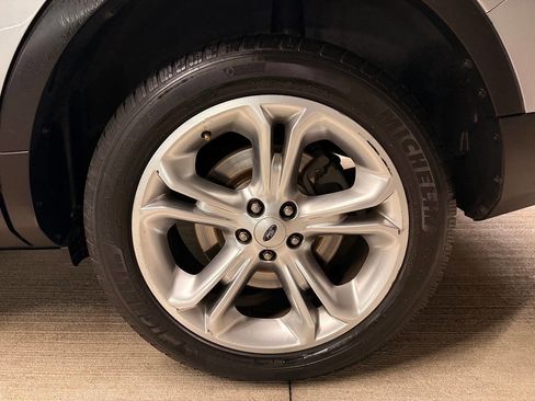 Used 2013 Ford Explorer Limited image 44