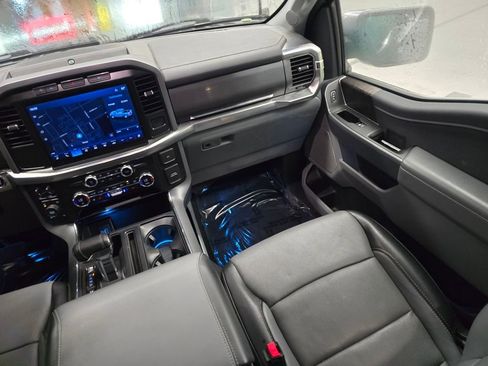 Used 2021 Ford F150 Lariat w/ Equipment Group 502A High image 42