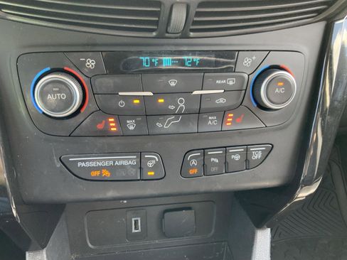 Used 2019 Ford Escape Titanium FWD image 43