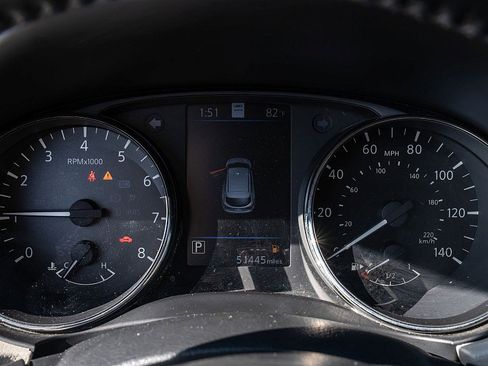 Used 2020 Nissan Rogue Sport SL image 30