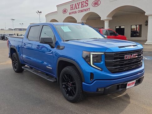 Used 2024 GMC Sierra 1500 Elevation AWD/4WD image 5