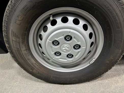 Used 2024 RAM ProMaster 3500 w/ Delivery Van Package image 34