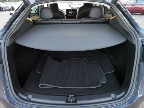 Used 2023 Tesla Model Y Long Range image 18