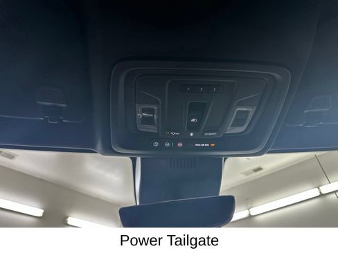 Used 2024 Chevrolet Silverado 1500 High Country w/ Technology Package AWD/4WD image 52