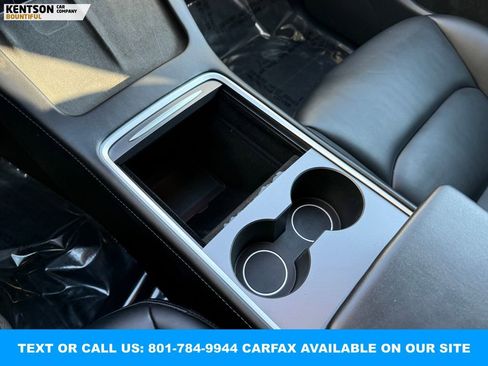 Used 2022 Tesla Model Y Long Range image 22