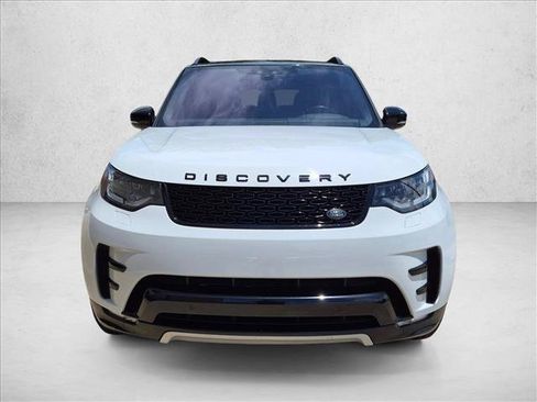 Used 2020 Land Rover Discovery Landmark AWD/4WD image 2
