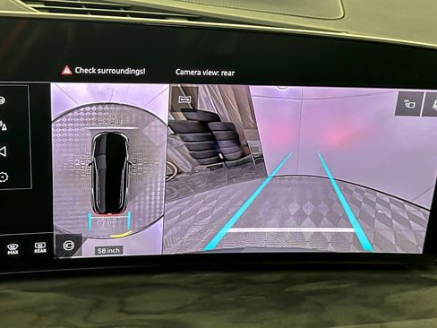 Used 2025 Audi Q5 Premium w/ Convenience Package image 19