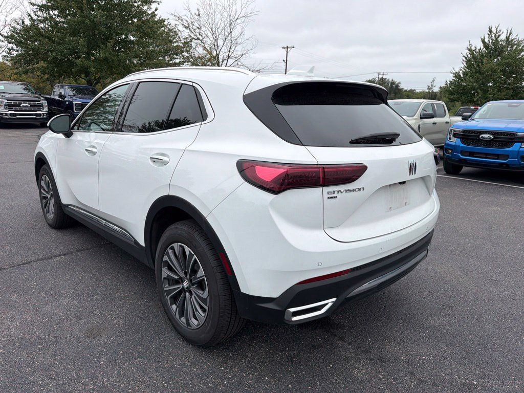 Used 2024 Buick Envision Preferred AWD/4WD image 4