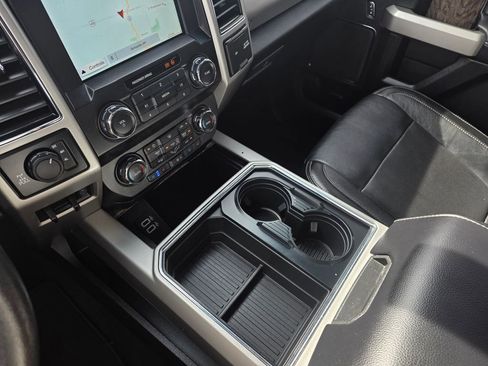 Used 2019 Ford F350 Lariat w/ Lariat Ultimate Package image 20