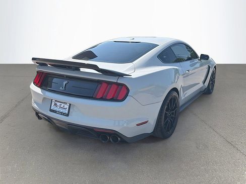 Used 2017 Ford Mustang Shelby GT350 w/ Electronics Package RWD image 4