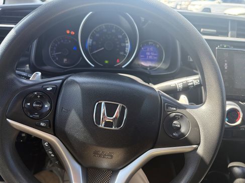 Used 2015 Honda Fit image 12