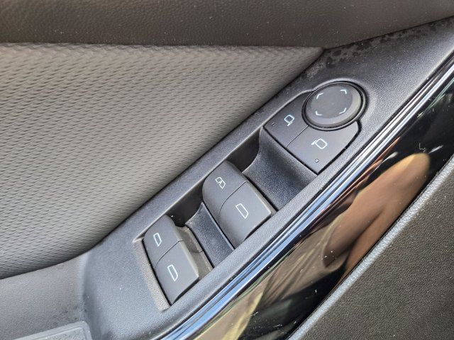 Used 2025 Chevrolet Equinox LT w/ Convenience Package II FWD image 37