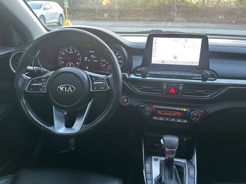 Used 2021 Kia Forte EX image 32