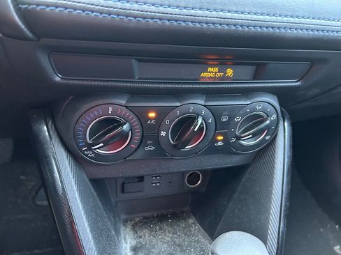 Used 2017 Toyota Yaris iA image 23