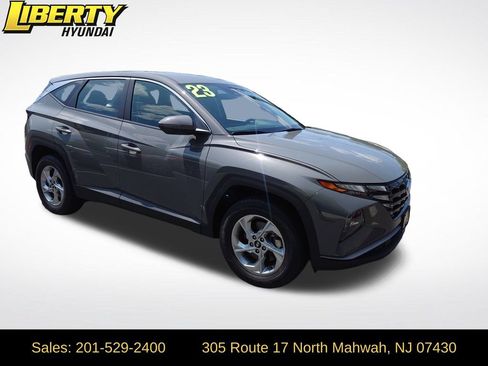 Certified 2024 Hyundai Tucson SE AWD/4WD image 1