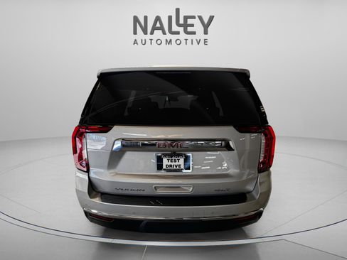 Used 2023 GMC Yukon SLT image 4