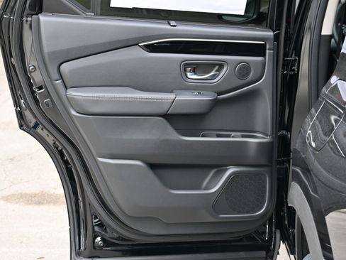 New 2026 Honda Pilot EX-L image 12