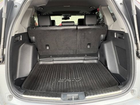 Used 2018 Honda CR-V Touring image 14