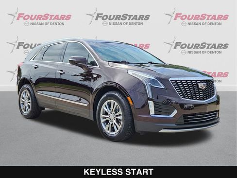 Used 2021 Cadillac XT5 Premium Luxury w/ LPO, Floor Liner Package FWD image 3