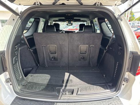 Used 2023 Dodge Durango GT AWD/4WD image 9