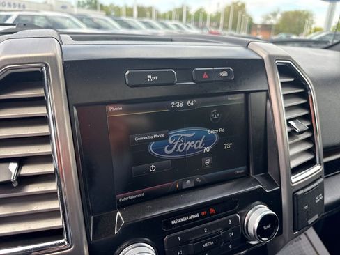 Used 2015 Ford F150 Platinum w/ Equipment Group 701A Luxury AWD/4WD image 42