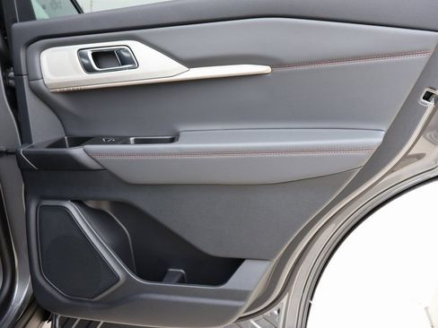 New 2026 Ford Explorer Active image 12