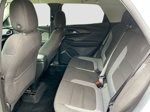 Used 2023 Chevrolet TrailBlazer LT FWD image 25