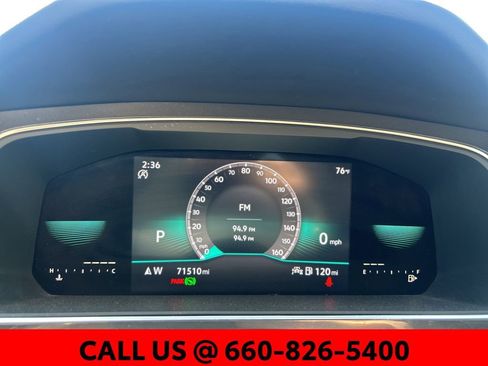 Used 2022 Volkswagen Tiguan SE R-Line image 11