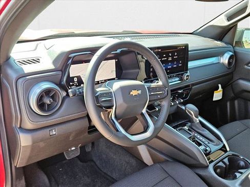 New 2026 Chevrolet Colorado LT image 3