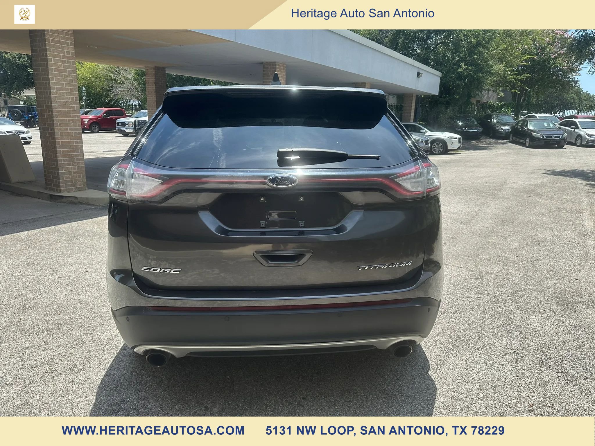 Used 2016 Ford Edge Titanium FWD image 6