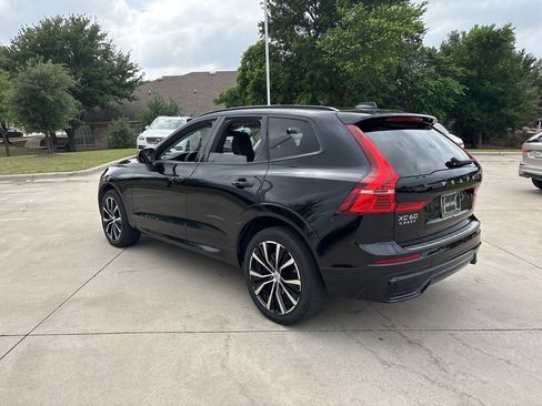 Used 2024 Volvo XC60 B5 Plus w/ Protection Package Premier image 7