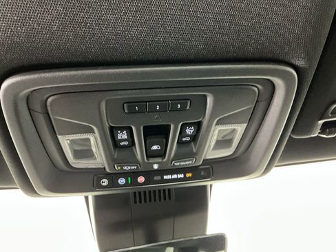 Used 2024 Chevrolet Silverado 2500 ZR2 w/ ZR2 Bison Edition image 19