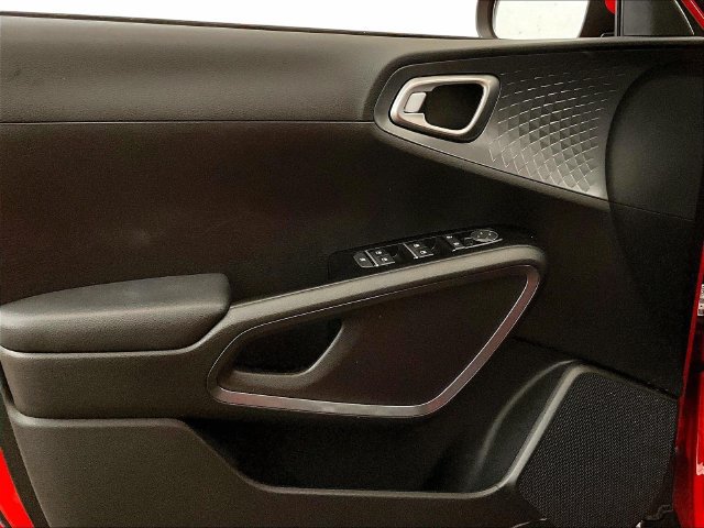 Used 2021 Kia Soul S FWD image 22