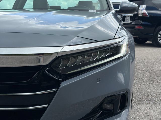 Used 2022 Honda Accord Touring image 9
