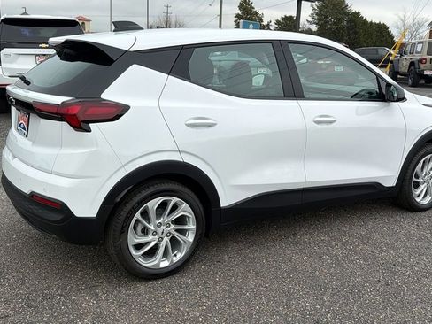New 2027 Chevrolet Bolt LT w/ Comfort Package image 5