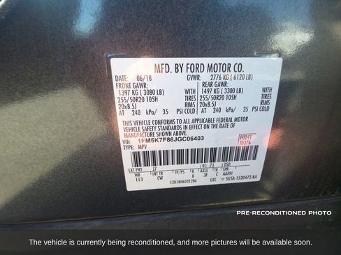 Used 2018 Ford Explorer Limited w/ Ford Safe & Smart Package FWD image 19