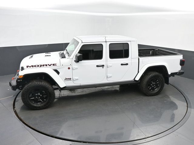Used 2021 Jeep Gladiator Mojave AWD/4WD image 38