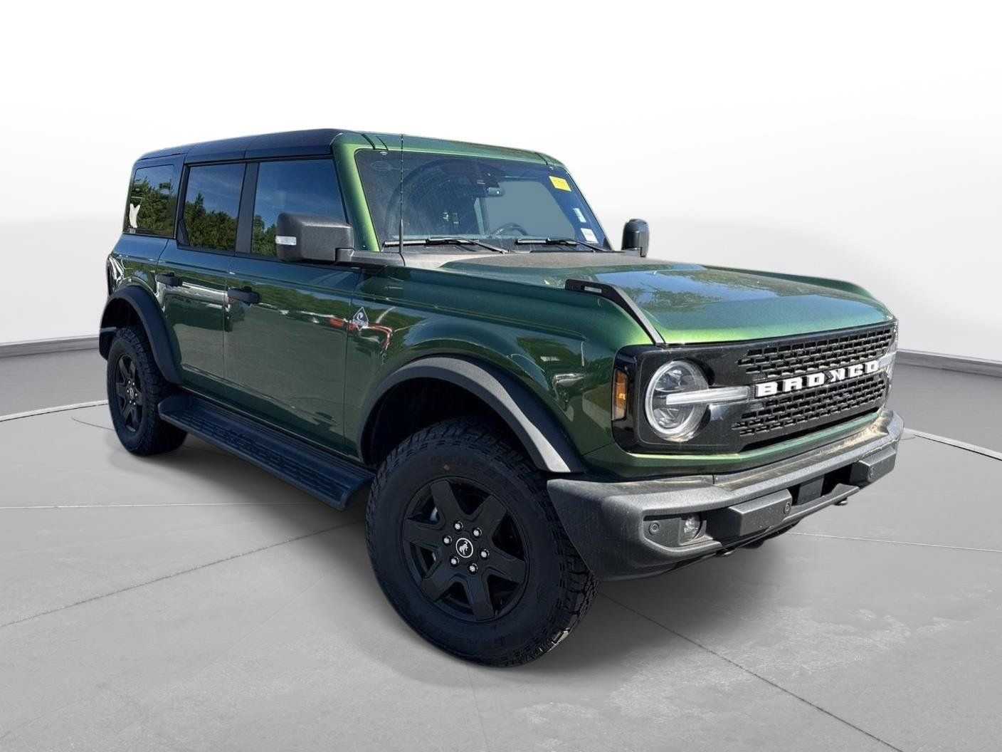 Used 2025 Ford Bronco Outer Banks AWD/4WD image 4