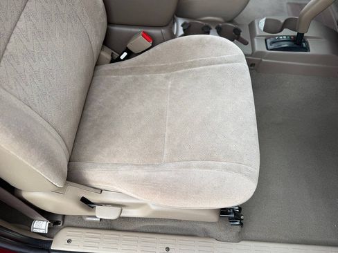 Used 2003 Toyota Tacoma PreRunner RWD image 90